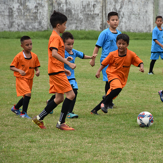 Inicio del campeonato de fútbol en el cantón Pichincha, Manabí. Un puente para la paz y la diversidad de las infancias y adolescencias.